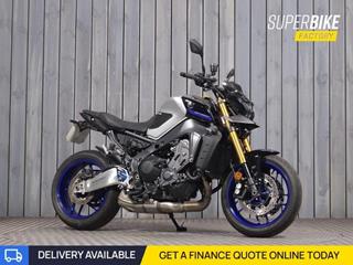 YAMAHA MT-09 