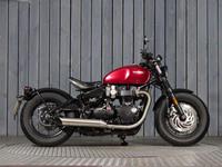 TRIUMPH BONNEVILLE BOBBER