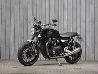 TRIUMPH SPEED TWIN