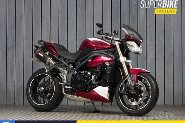 TRIUMPH SPEED TRIPLE 1050