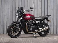 TRIUMPH SPEED TWIN 1200