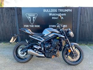 TRIUMPH STREET TRIPLE 765 R 