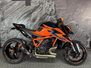 KTM 1290 SUPERDUKE R 