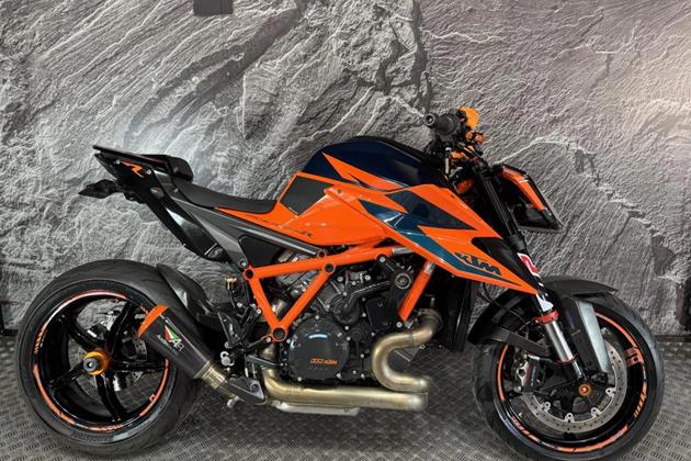 KTM 1290 SUPERDUKE R