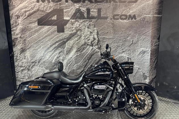 HARLEY-DAVIDSON ROAD KING