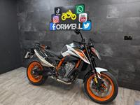 KTM 890 DUKE R