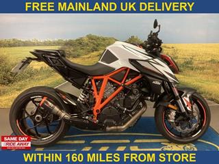 1290 SUPERDUKE R 