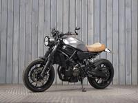 YAMAHA XSR700