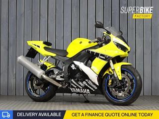 YAMAHA R6 