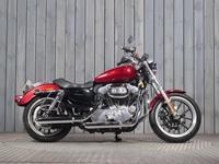 HARLEY-DAVIDSON SPORTSTER 883