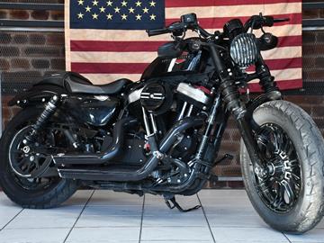 HARLEY-DAVIDSON SPORTSTER 1200