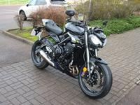 TRIUMPH STREET TRIPLE 765 RS