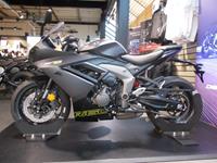 TRIUMPH DAYTONA 660