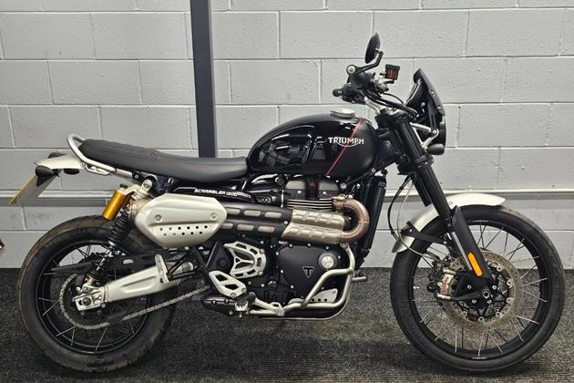 TRIUMPH SCRAMBLER 1200