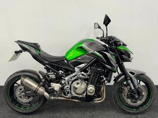 KAWASAKI Z900 