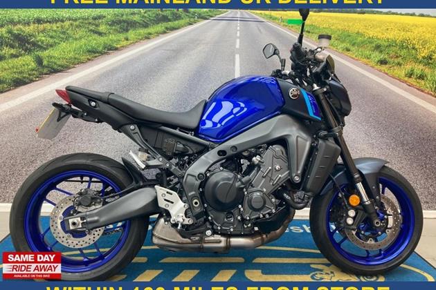 YAMAHA MT-09