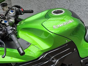 KAWASAKI ZZR1400