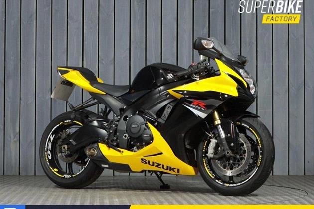 SUZUKI GSX-R750