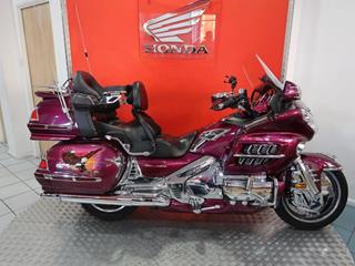 HONDA GL1800 GOLDWING 