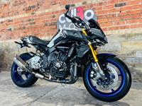 YAMAHA MT-10