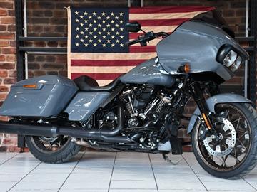 HARLEY-DAVIDSON ROAD GLIDE