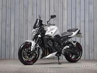 YAMAHA FZ1