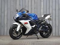 SUZUKI GSX-R750