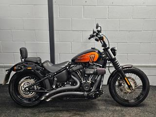 HARLEY-DAVIDSON STREET BOB 