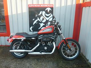 HARLEY-DAVIDSON SPORTSTER 883 