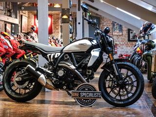 DUCATI SCRAMBLER 800 