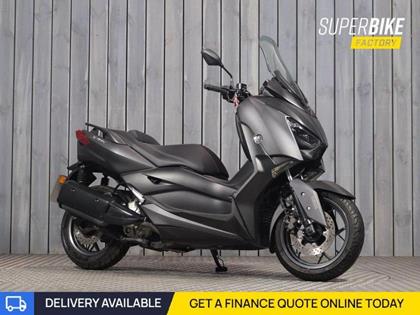 YAMAHA XMAX 300