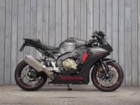 HONDA CBR1000RR FIREBLADE