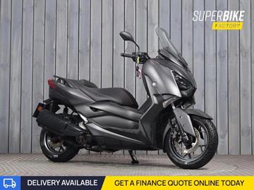 YAMAHA XMAX 300