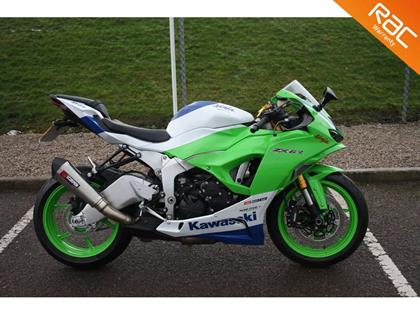 KAWASAKI ZX-6R