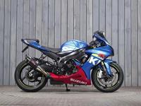 SUZUKI GSX-R750