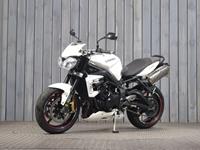 TRIUMPH STREET TRIPLE 765 RS