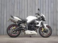 TRIUMPH STREET TRIPLE 765 RS