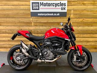 DUCATI MONSTER+ 937 