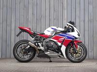 HONDA CBR1000RR FIREBLADE