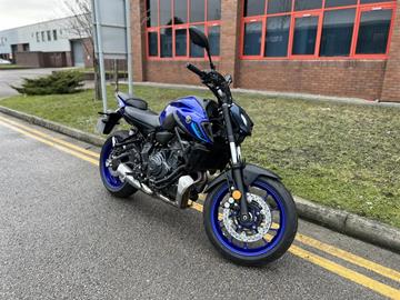 YAMAHA MT-07