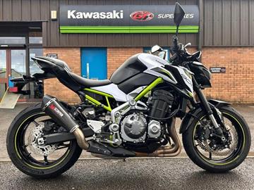 KAWASAKI Z900