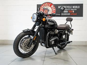 TRIUMPH BONNEVILLE T120 BLACK