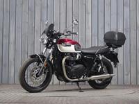 TRIUMPH BONNEVILLE T100