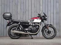 TRIUMPH BONNEVILLE T100