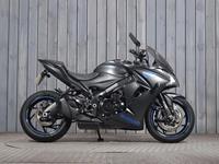 SUZUKI GSX-S1000F