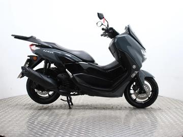 YAMAHA NMAX 125