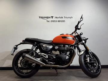 TRIUMPH SPEED TWIN 1200