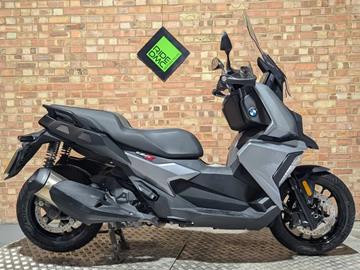 BMW C400X