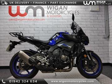 YAMAHA MT-10