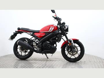 YAMAHA XSR125